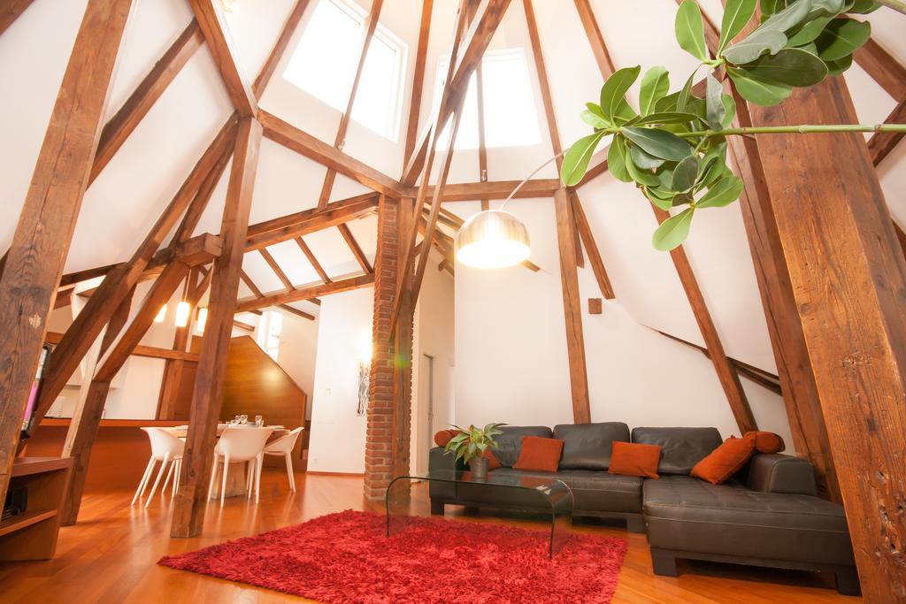 Luxury Loft Lejlighed Prag Værelse billede