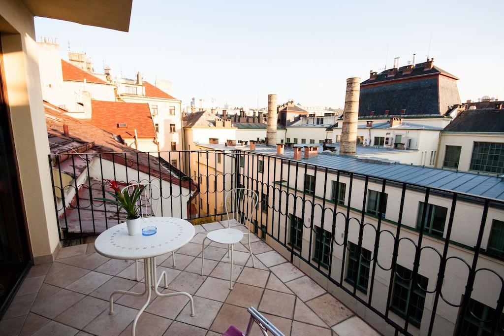 Luxury Loft Lejlighed Prag Værelse billede